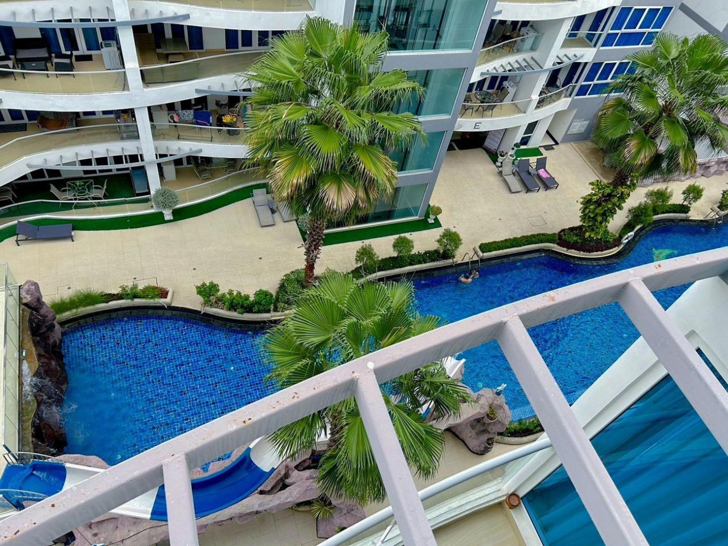 Grand Avenue Residence Condominium Pattaya Eksteriør billede