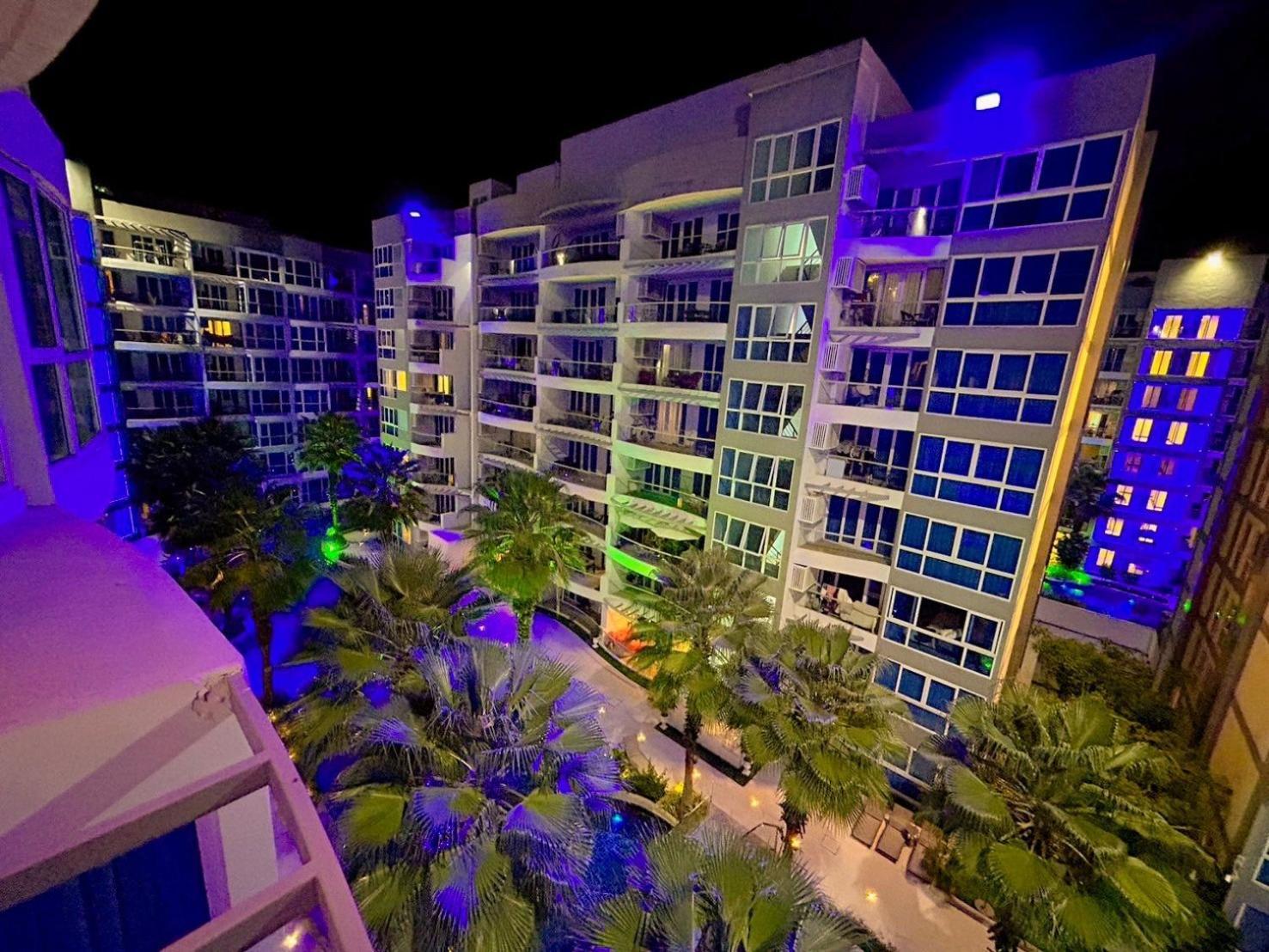 Grand Avenue Residence Condominium Pattaya Eksteriør billede
